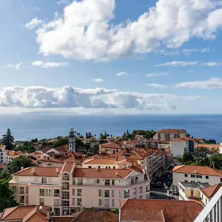 Alta Vista Canico By An Island