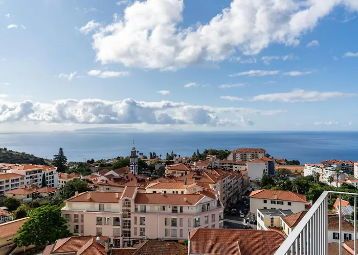 Alta Vista Canico By An Island